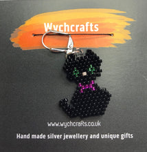 Load image into Gallery viewer, Handmade Black Cat Beaded Stitch Marker Knitting Crochet
